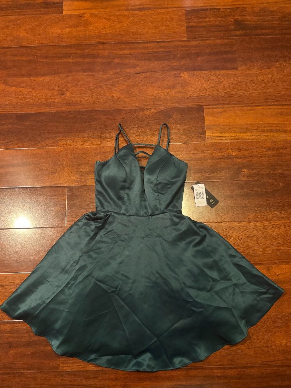 City Vibe Hunter Green Satin Fit & Flare Dress NWT Size 0 Pockets MSRP $80